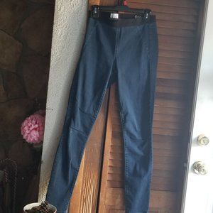 Gap 1969 Revolution pullon legging